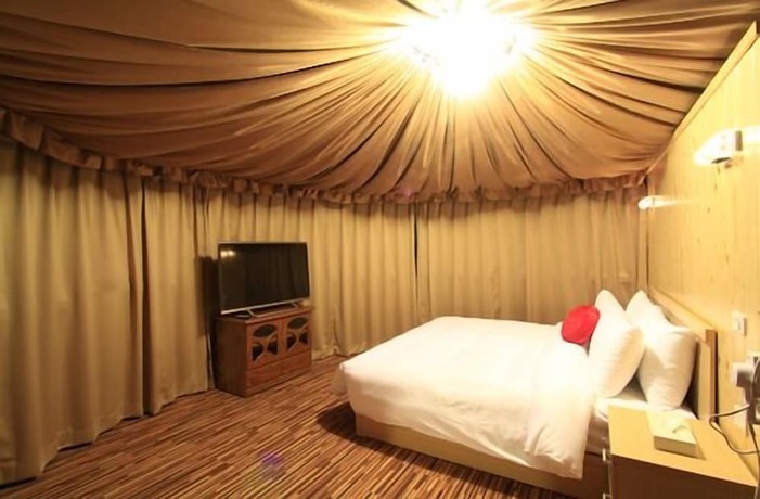 Imagen de la habitación del Hotel Stream Yurt Campground. Foto 13