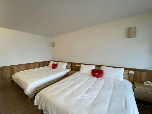 Imagen general del Hotel Stream Yurt Campground. Foto 4