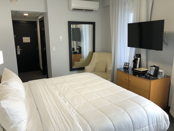 Imagen de la habitación del Hotel Streamline. Foto 7