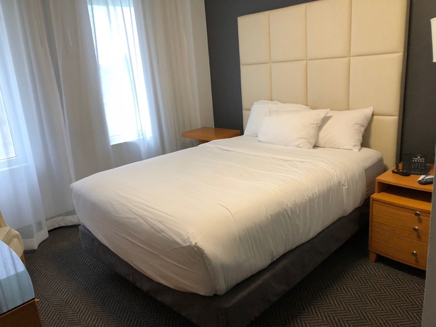 Imagen de la habitación del Hotel Streamline. Foto 9