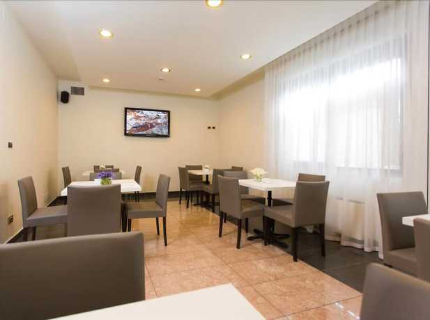 Imagen del bar/restaurante del Hotel Street Comacchio. Foto 7