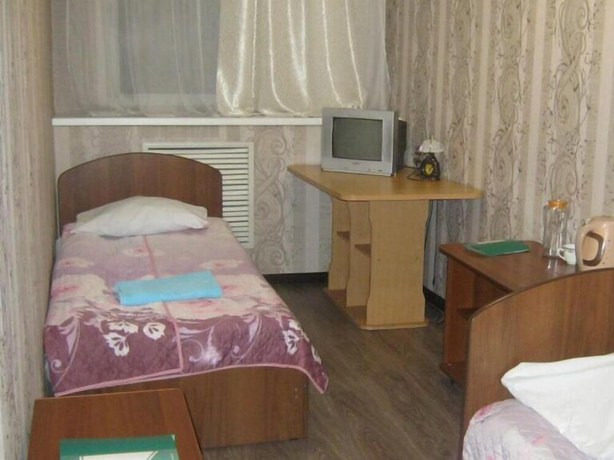 Imagen de la habitación del Hotel Strike. Foto 15