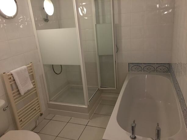 Imagen general del Hotel String of Horses. Foto 6