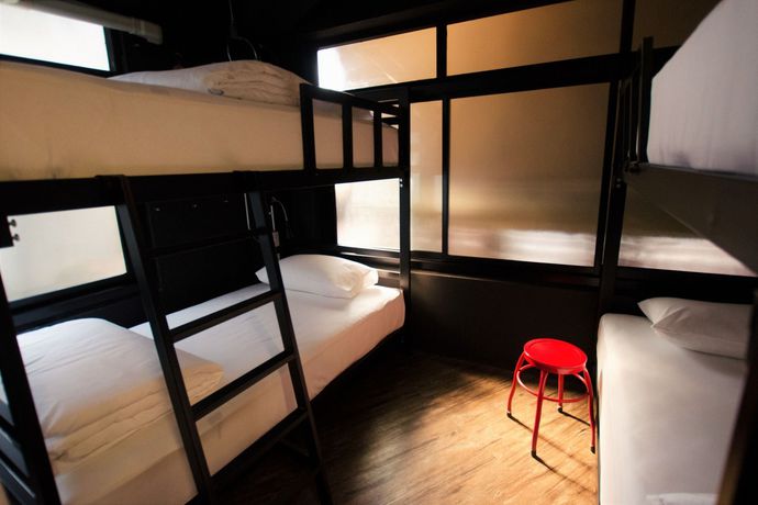 Imagen del bar/restaurante del Hotel Strips The Poshtel - Hostel. Foto 1