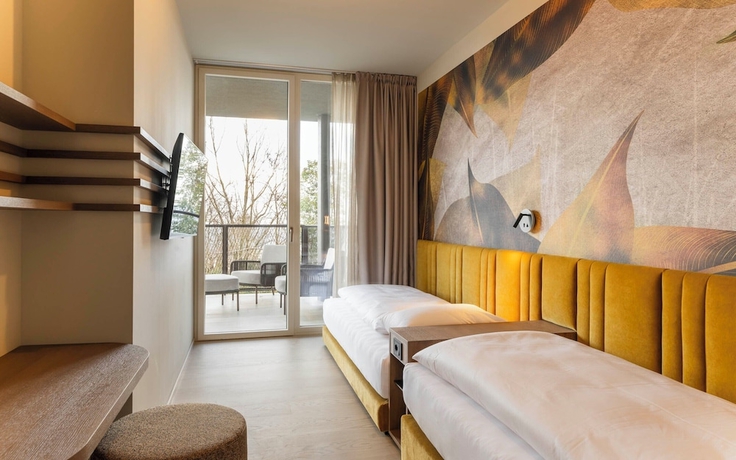 Imagen de la habitación del Hotel Stroblhof Lake Garda. Foto 13