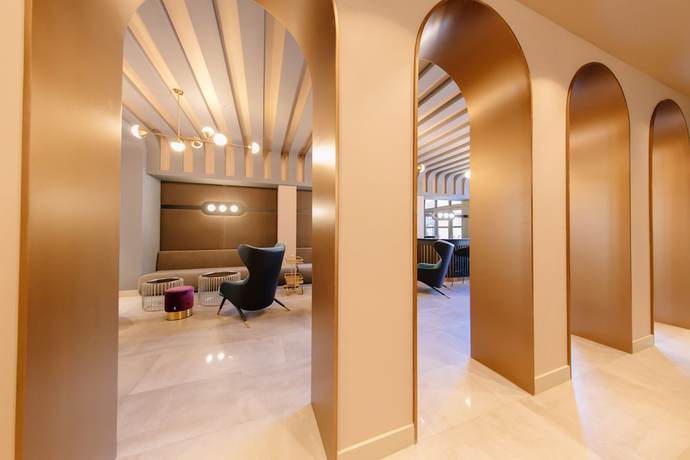 Imagen de los interiores del Hotel Strofi Boutique. Foto 17