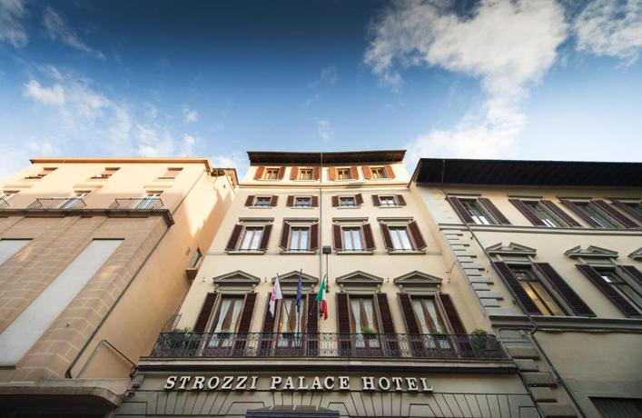 Imagen general del Hotel Strozzi Palace. Foto 1