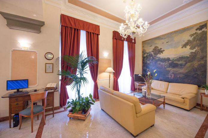 Imagen de los interiores del Hotel Strozzi Palace. Foto 15