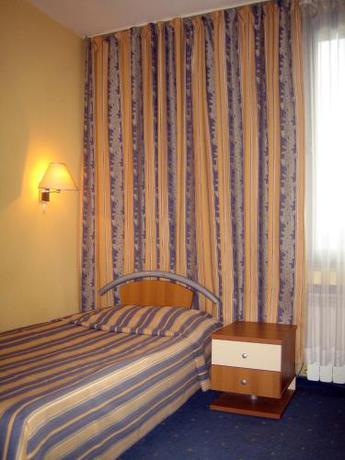 Imagen de la habitación del Hotel Struma. Foto 10