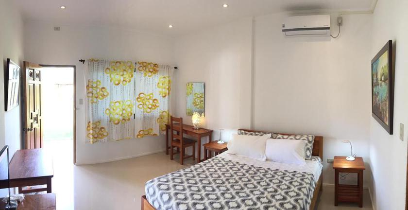 Imagen de la habitación del Hotel Strutz Art Garden Resort. Foto 7