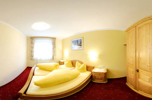 Imagen de la habitación del Hotel Stubaierhof. Foto 10