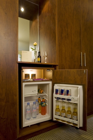 Imagen de la habitación del Hotel Stubel Suites and Cafe. Foto 2