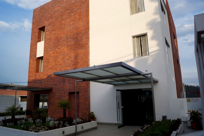 Imagen de los interiores del Hotel Stubel Suites and Cafe. Foto 19