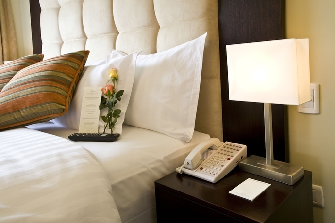 Imagen de la habitación del Hotel Stubel Suites and Cafe. Foto 16