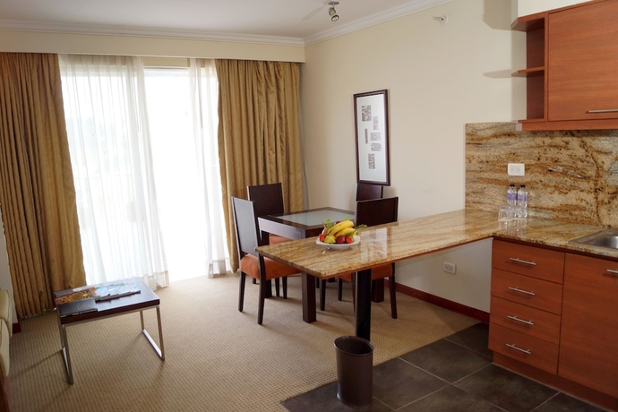 Imagen de la habitación del Hotel Stubel Suites and Cafe. Foto 18