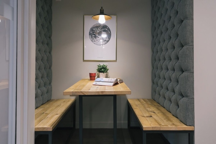 Imagen de los interiores del Hotel Student Only Bath Street. Foto 6