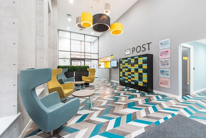 Imagen de los interiores del Hotel Student Only Bentley House. Foto 16