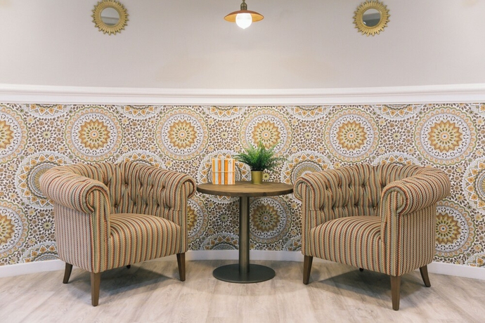 Imagen de los interiores del Hotel Student Only Provincial House. Foto 6