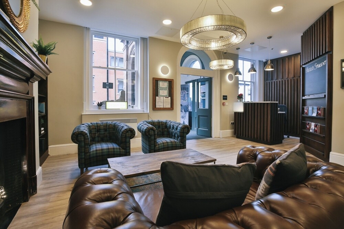 Imagen de los interiores del Hotel Student Only Provincial House. Foto 16