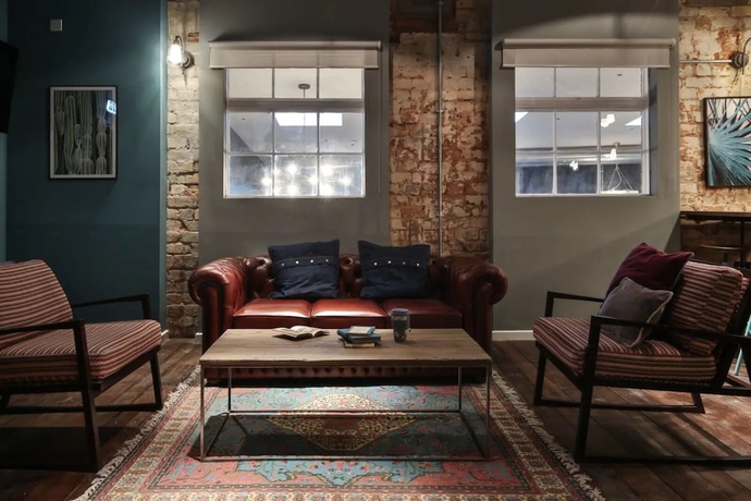 Imagen de los interiores del Hotel Student Only The Emporium. Foto 12