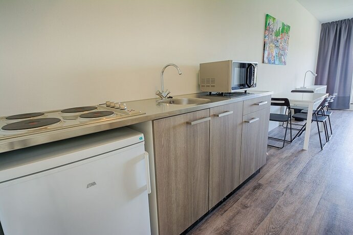 Imagen de la habitación del Hotel StudentStay. Foto 16
