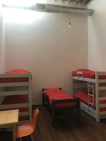Imagen de la habitación del Hotel Students Hostel. Foto 3