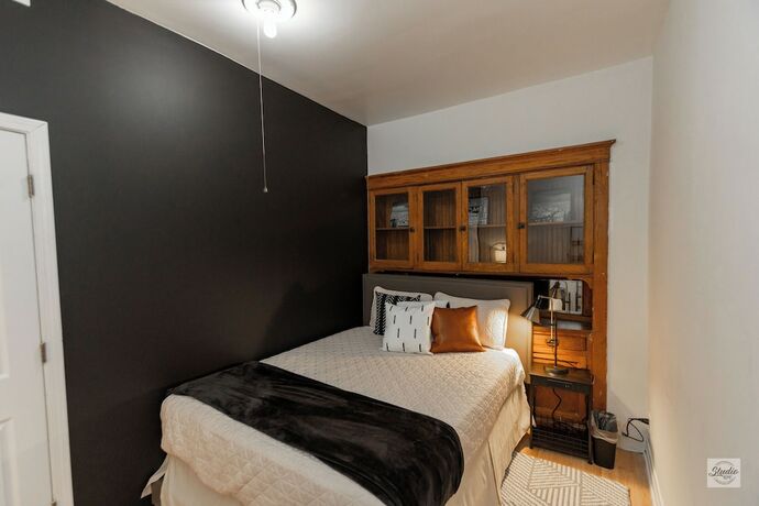 Imagen de la habitación del Hotel Studio 424. Foto 12