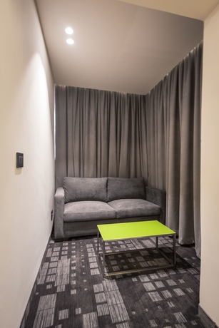 Imagen de la habitación del Hotel Studio 44. Foto 7