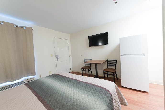 Imagen de la habitación del Hotel Studio 51 Extended Stay. Foto 2