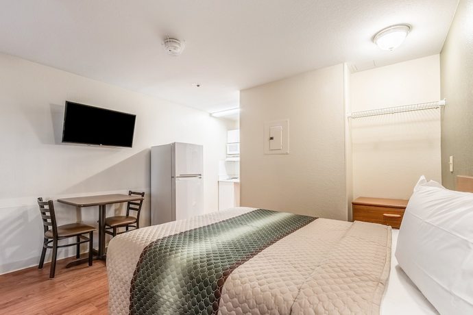 Imagen de la habitación del Hotel Studio 51 Extended Stay. Foto 6