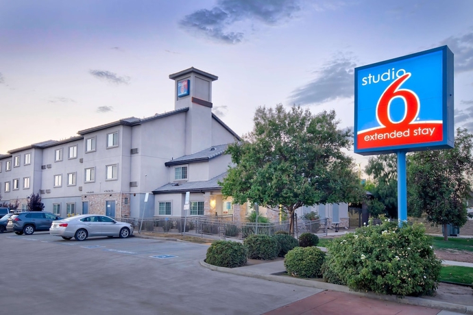 Imagen general del Hotel Studio 6 Bakersfield, CA. Foto 1