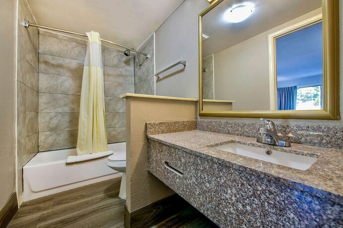 Imagen de la habitación del Hotel Studio 6 Birmingham, Al - Medical Center. Foto 12