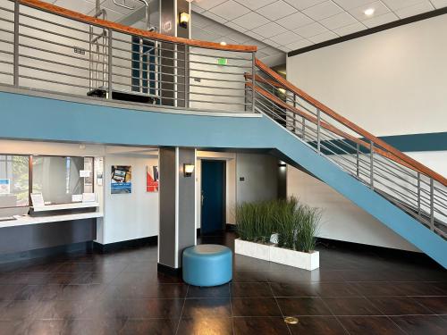 Imagen general del Hotel Studio 6 Carson, CA. Foto 16