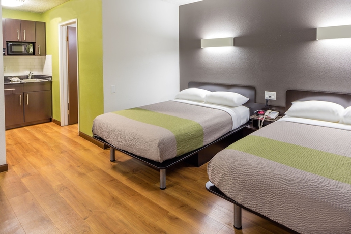 Imagen de la habitación del Hotel Studio 6 Cypress, CA. Foto 3