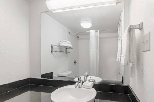 Imagen general del Hotel Studio 6 Denton, Tx - Unt. Foto 1