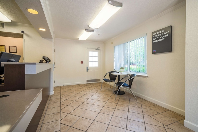 Imagen de los interiores del Hotel Studio 6 Duluth, GA - Atlanta - Gwinnett Place. Foto 19