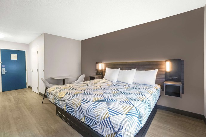 Imagen de la habitación del Hotel Studio 6 Duluth, GA - Near Gas South District. Foto 2
