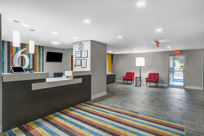 Imagen de los interiores del Hotel Studio 6 Duluth, GA - Near Gas South District. Foto 20