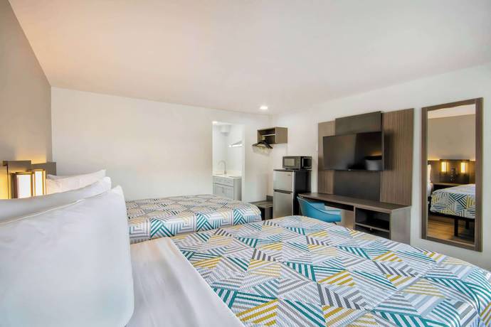Imagen de la habitación del Hotel Studio 6 Eureka, CA &ndash; Old Town. Foto 13