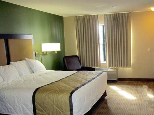 Imagen de la habitación del Hotel Studio 6 Extended Stay Findlay Tiffin Avenue OH. Foto 10