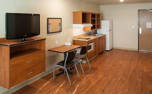 Imagen de la habitación del Hotel Studio 6 Extended Stay Oklahoma City NormanOK. Foto 3