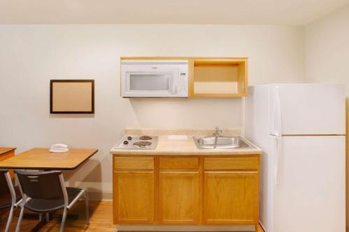 Imagen general del Hotel Studio 6 Extended Stay Shreveport Airport LA. Foto 13