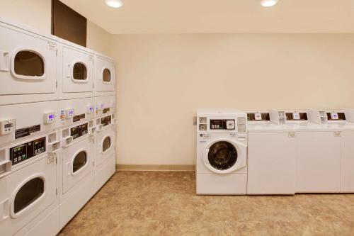 Imagen general del Hotel Studio 6 Extended Stay Shreveport Airport LA. Foto 15