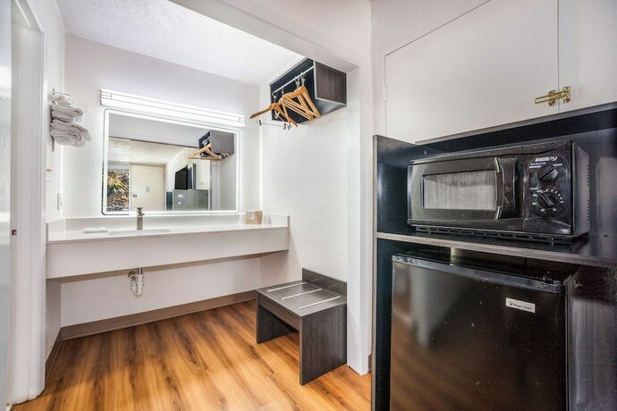 Imagen general del Hotel Studio 6 Florence , Sc. Foto 3