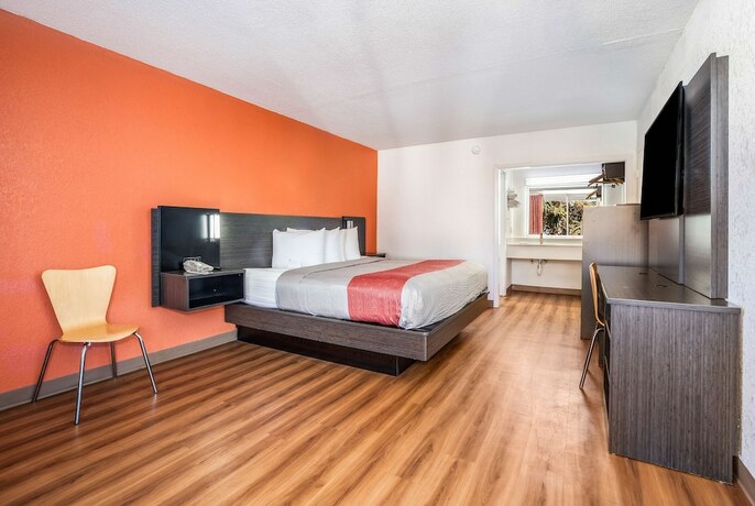 Imagen de la habitación del Hotel Studio 6 Florence , Sc. Foto 18