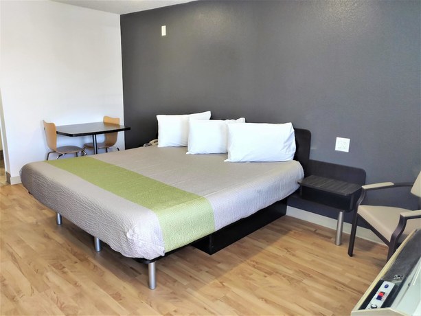 Imagen de la habitación del Hotel Studio 6 Fresno, CA - Extended Stay. Foto 7