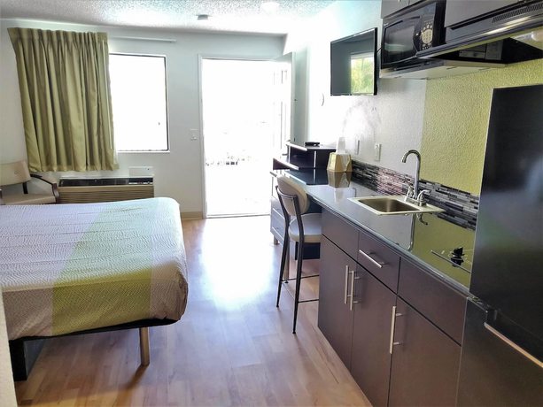 Imagen de la habitación del Hotel Studio 6 Fresno, CA - Extended Stay. Foto 12