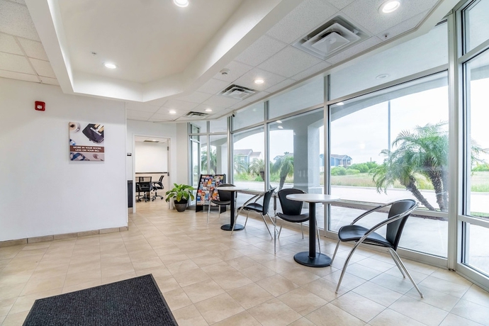 Imagen de los interiores del Hotel Studio 6 Ingleside, Tx. Foto 16