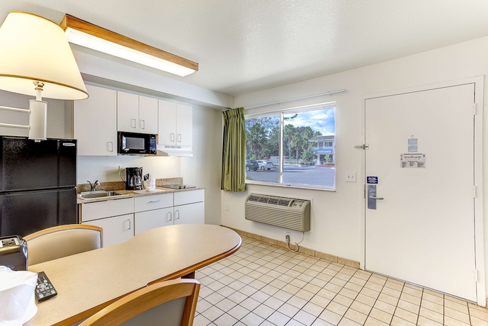 Imagen de la habitación del Hotel Studio 6 Kissimmee, FL - Orlando. Foto 10