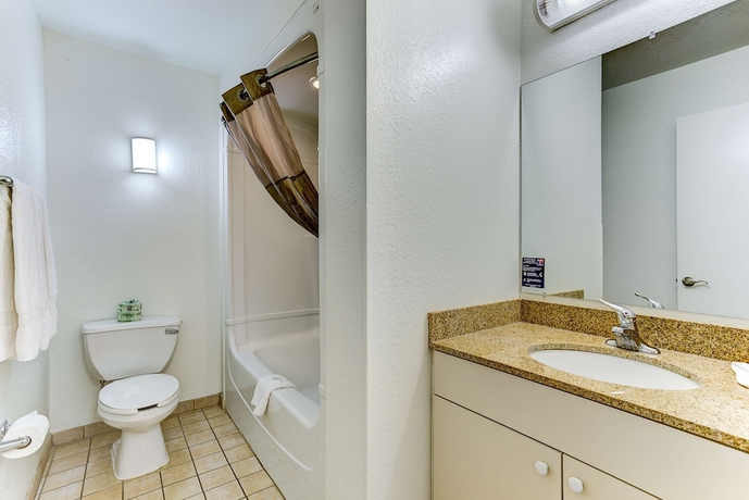 Imagen de la habitación del Hotel Studio 6 Kissimmee, FL - Orlando. Foto 15
